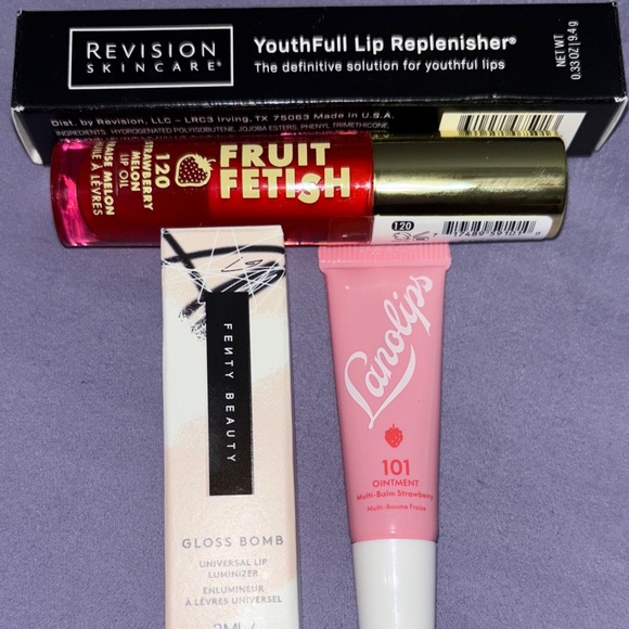 NIB mixed lip lot - Picture 1 of 8